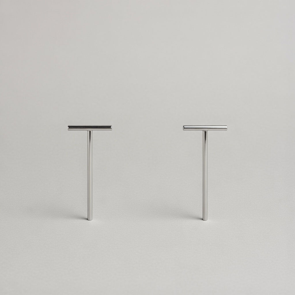 Less is More – Simple stud earrings in a minimalist style