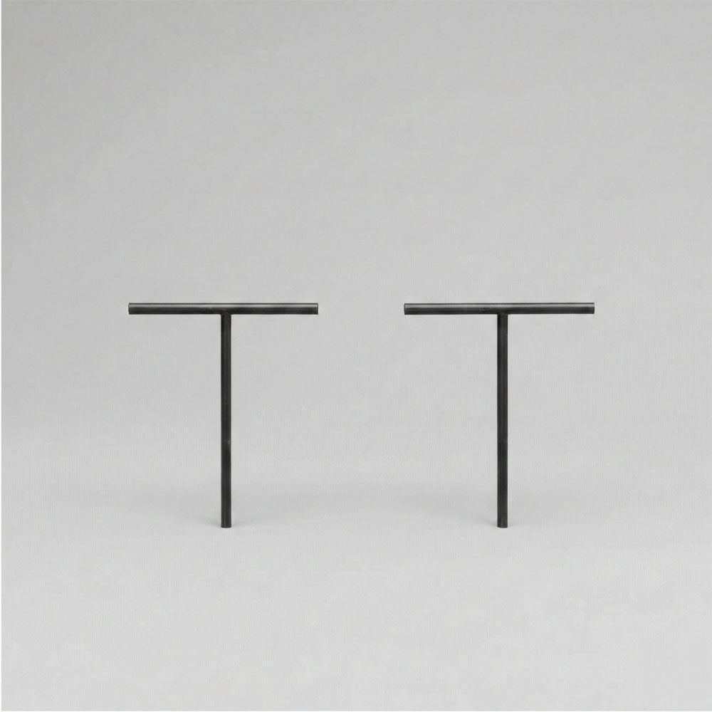 Less is More – Simple stud earrings in a minimalist style