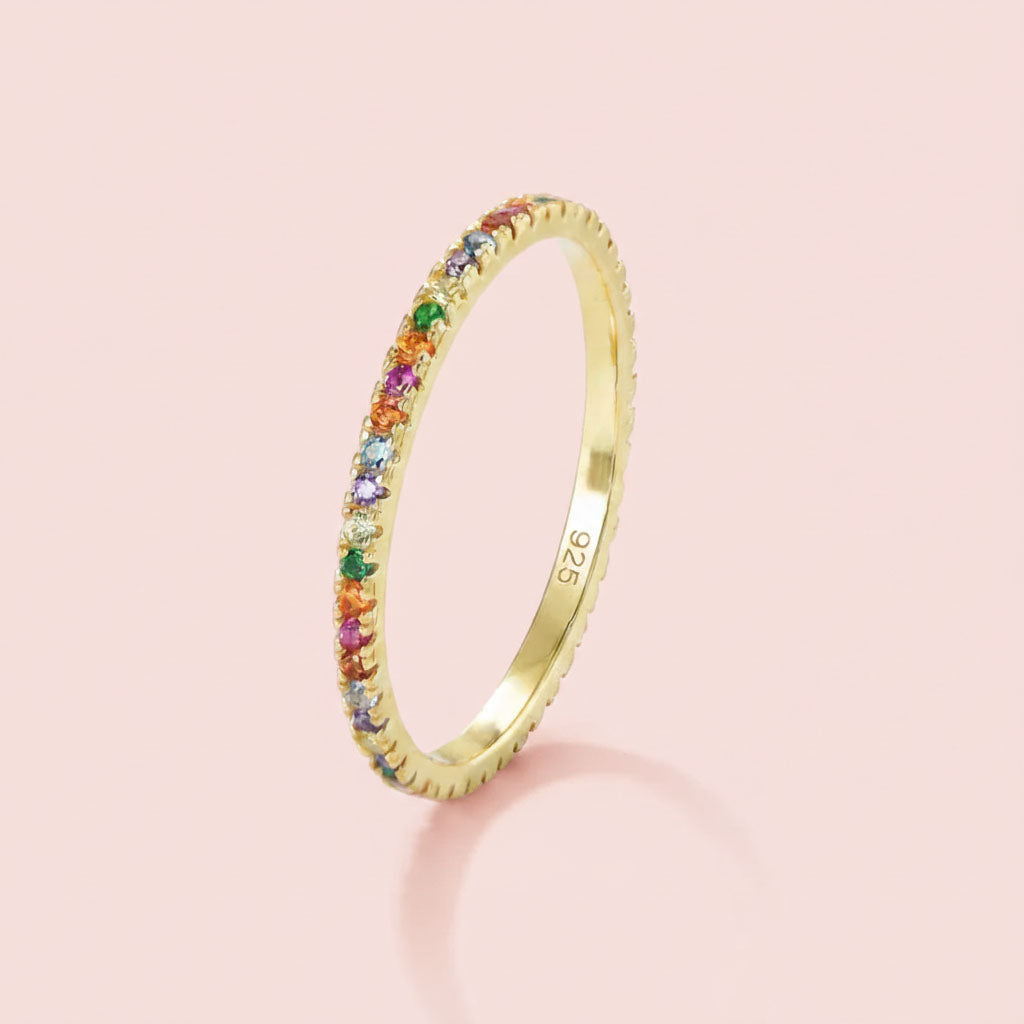 Lexie - Ring mit leuchtenden Edelstein-Akzenten