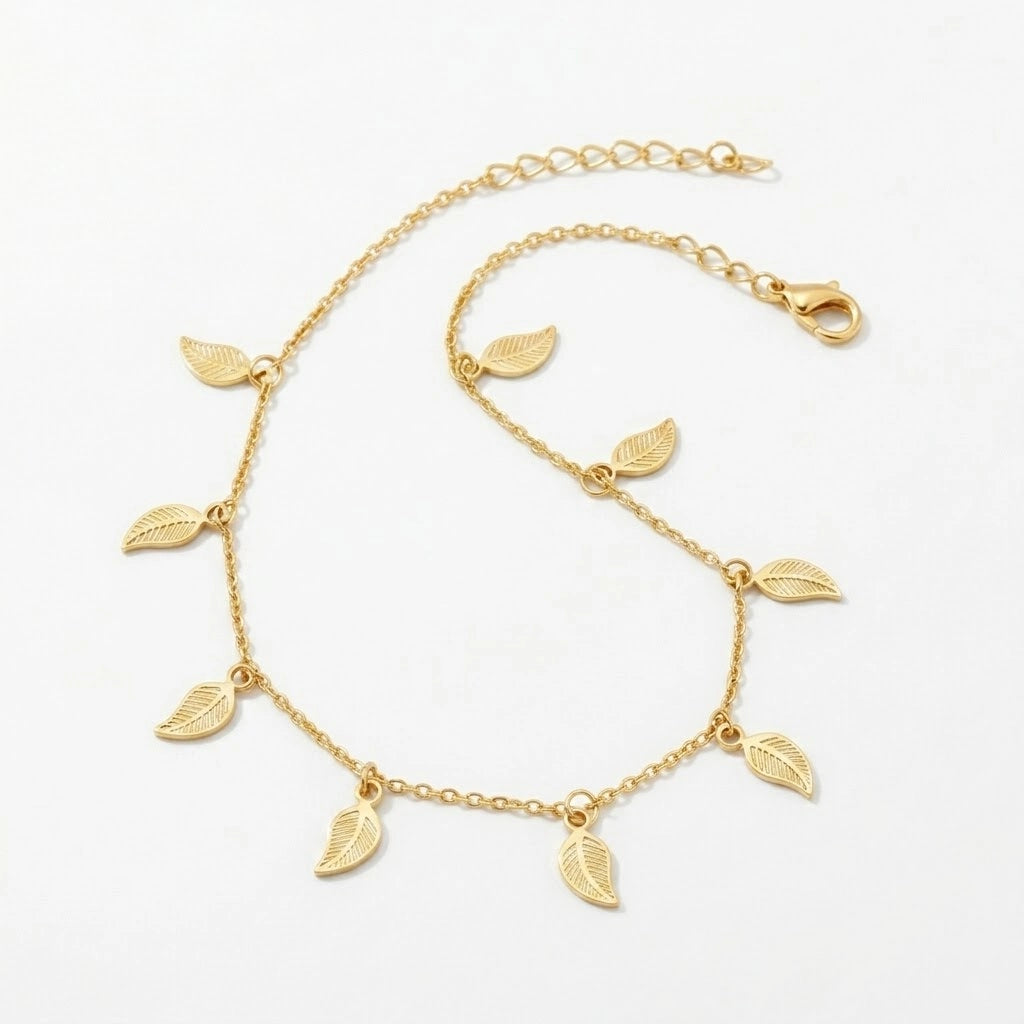 Light Leaf – Anklet with leaves along the chain