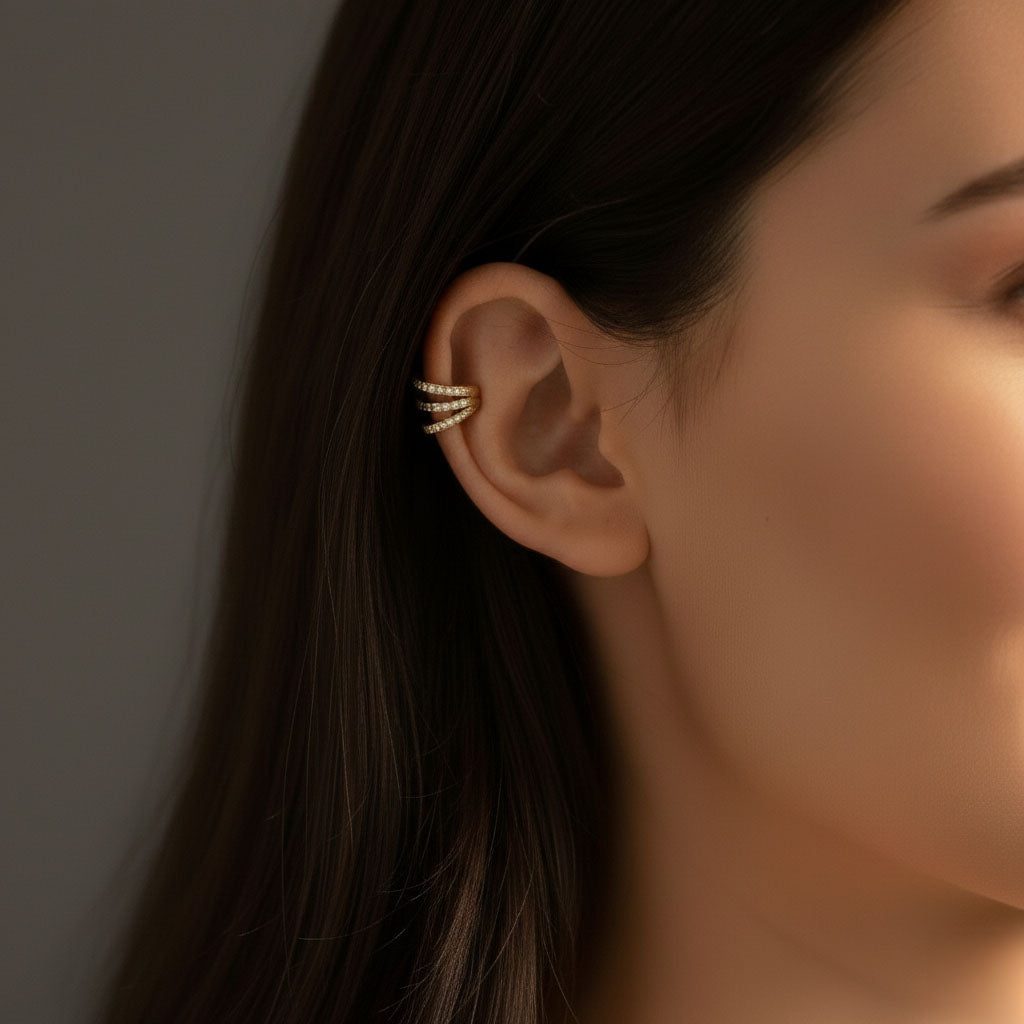Liora – Ear cuff with crystal details