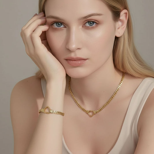 Lovis – Bracelet with chunky chain and heart