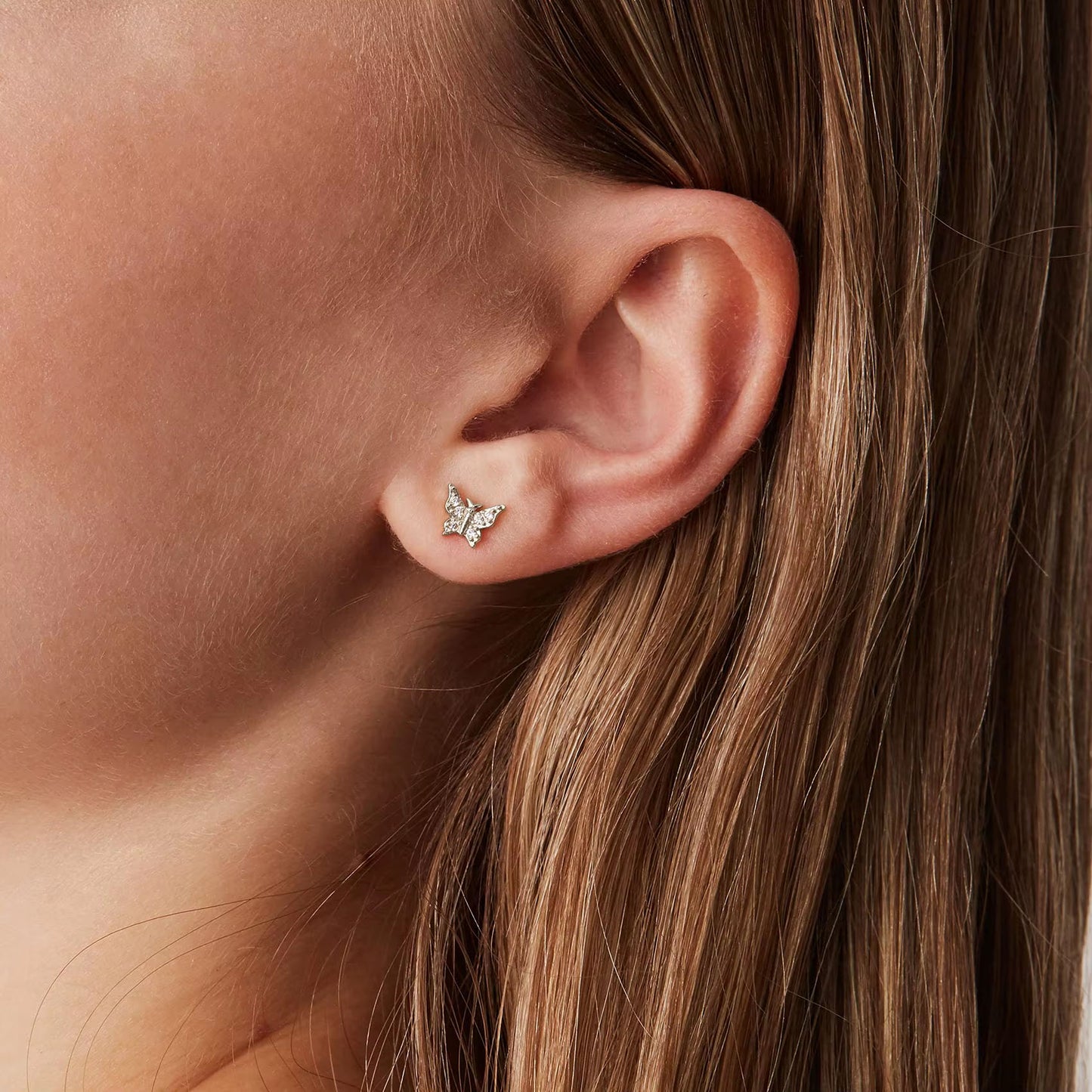 Lunelle - Ohrstecker mit funkelnden Schmetterlingen