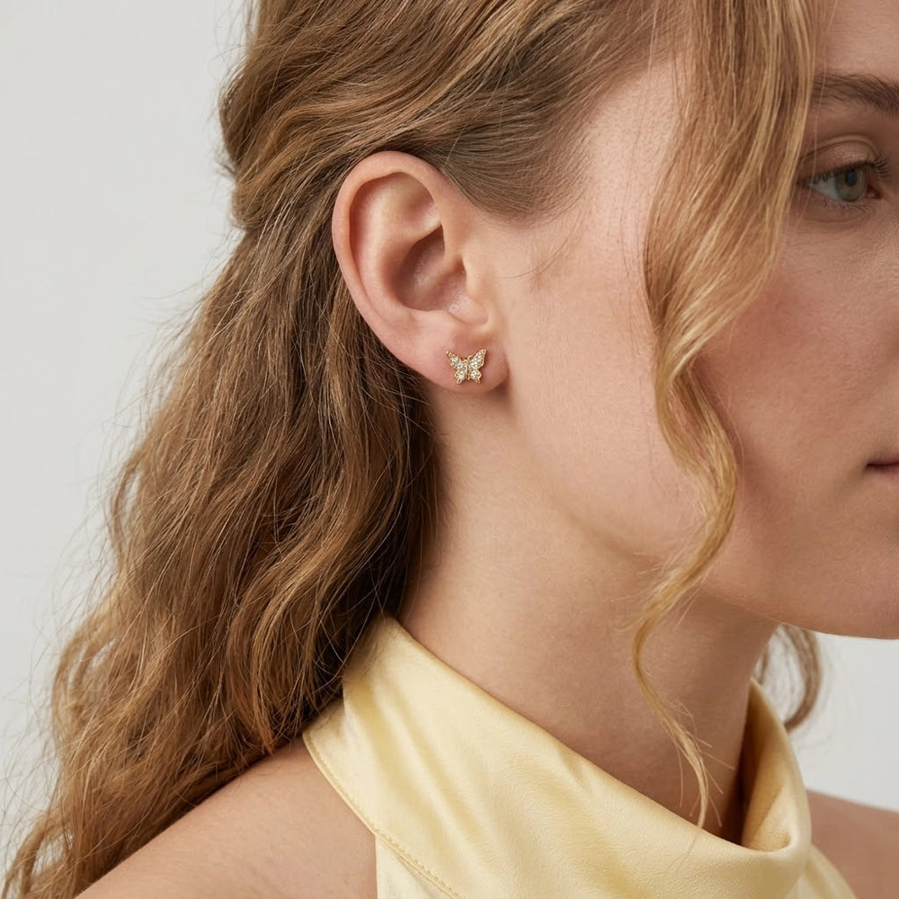Lunelle – Studs with sparkling butterflies