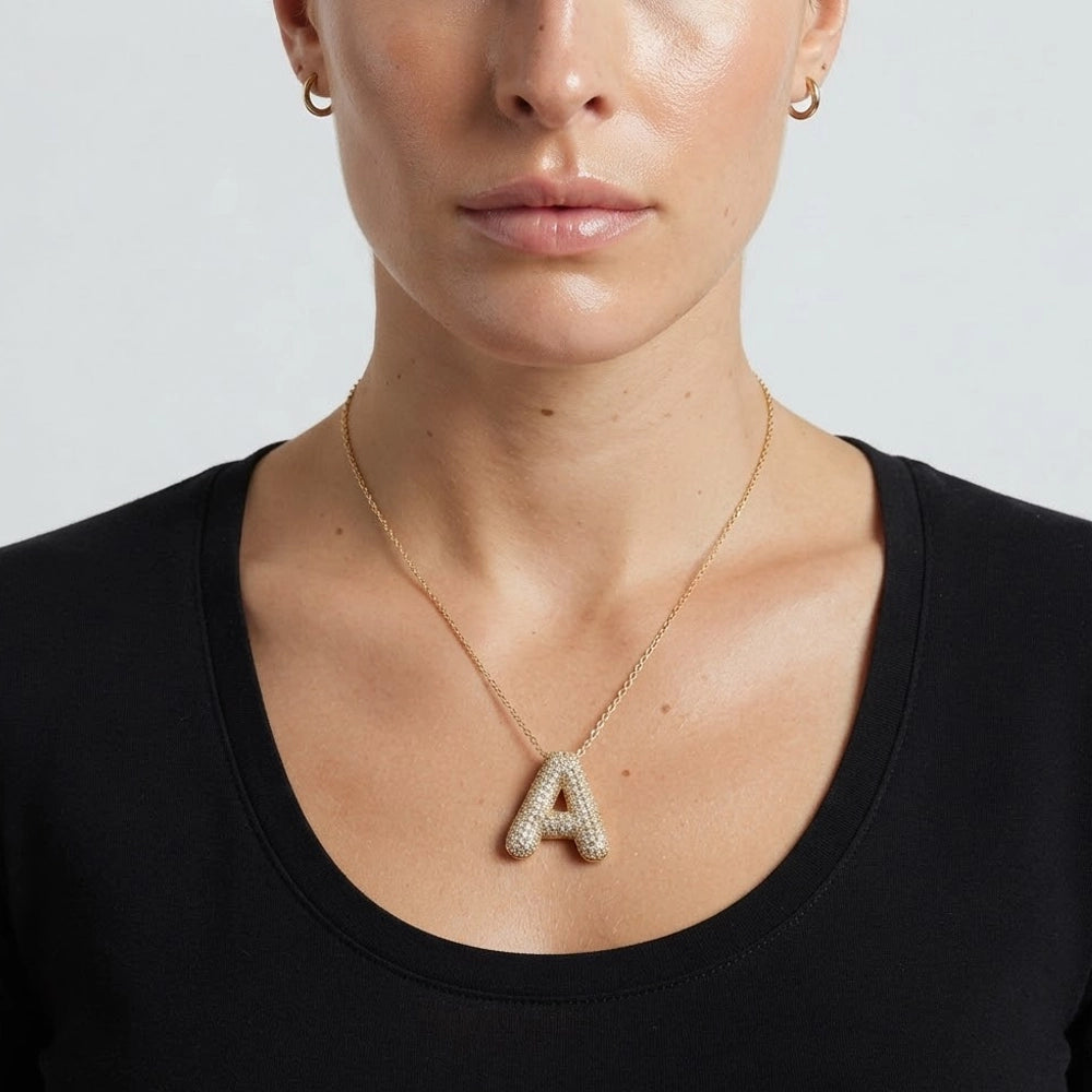 Luxe Initials – Necklace with chunky letter design