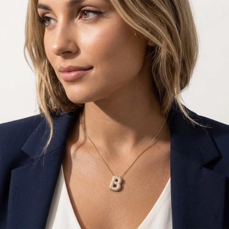Luxe Initials – Necklace with chunky letter design