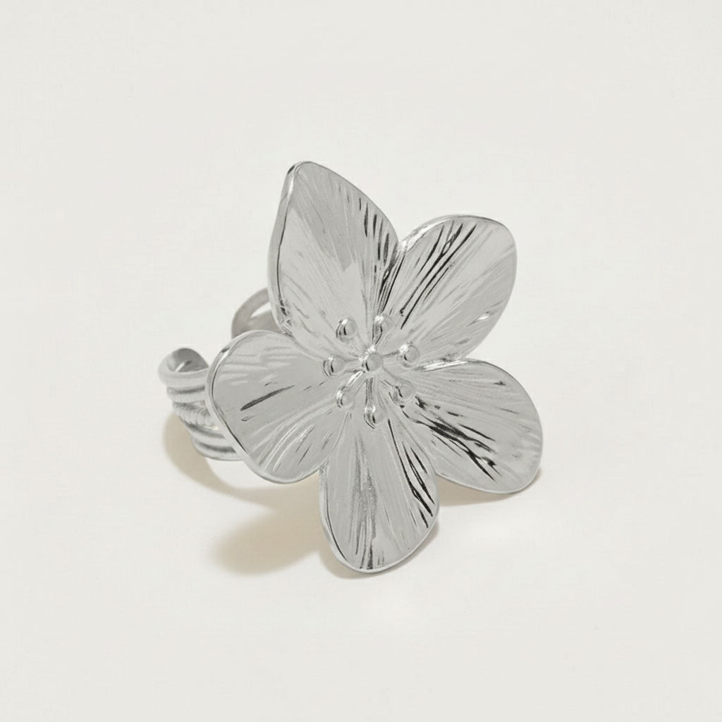 Magnolia - Verstellbarer Ring mit großer Blume