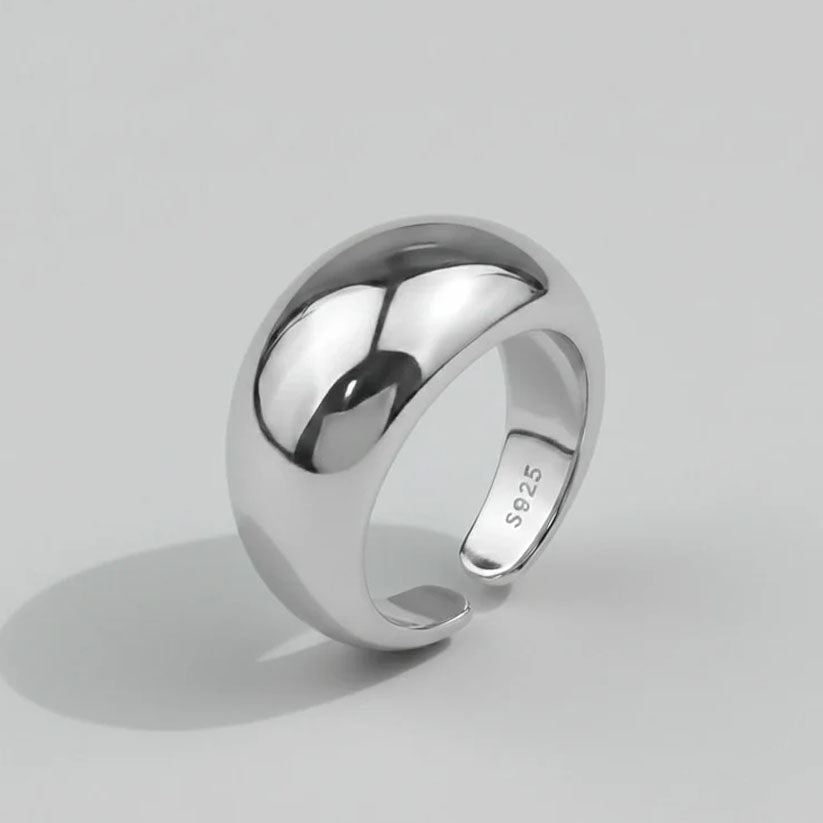 Mandy - Verstellbarer Ring mit breiterer Front
