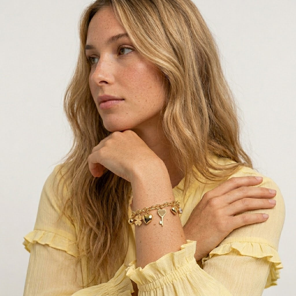 Memory Lane – Bracelet with charms