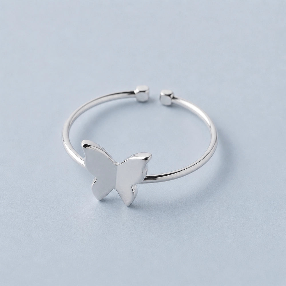 Nelia – Adjustable ring adorned with butterfly motif