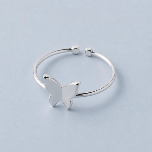Nelia - Verstellbarer Ring mit Schmetterlingsmotiv