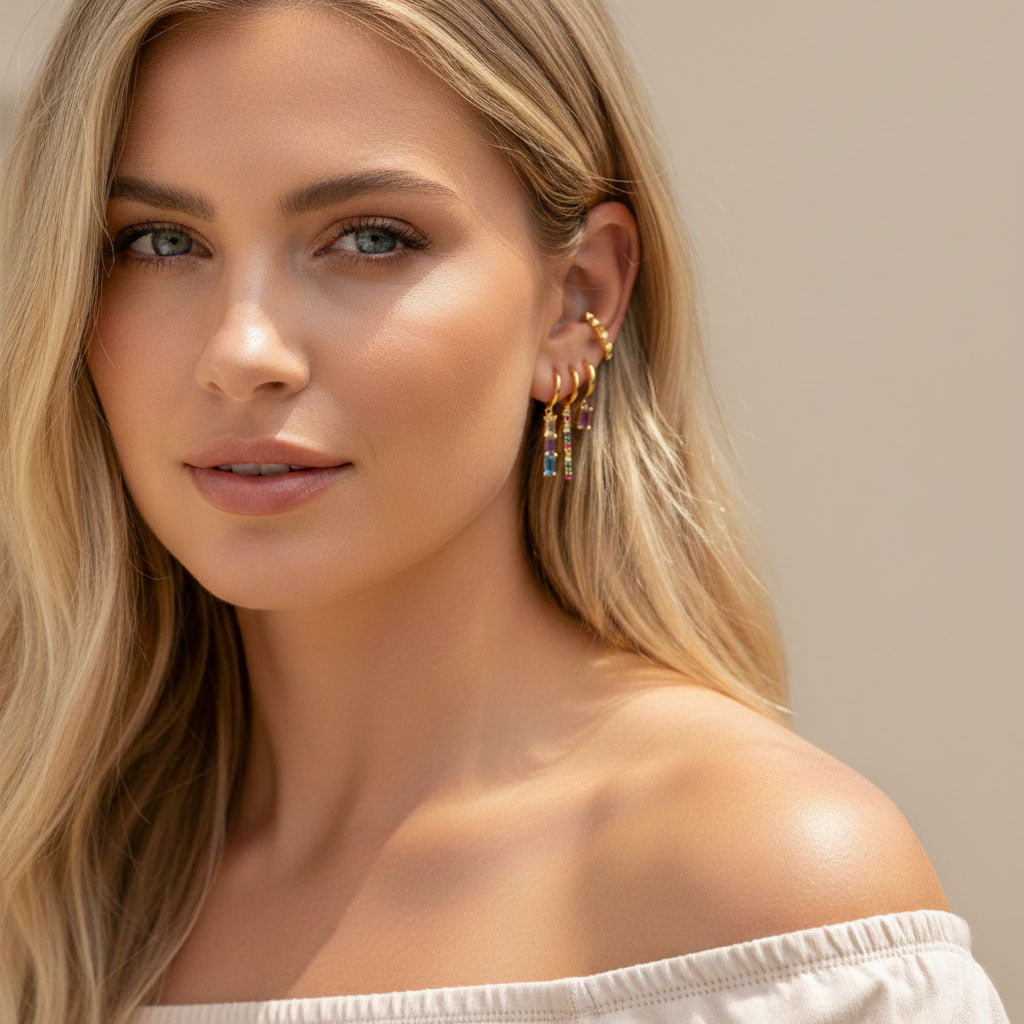 Noelle – Creolen mit hängendem Anhänger