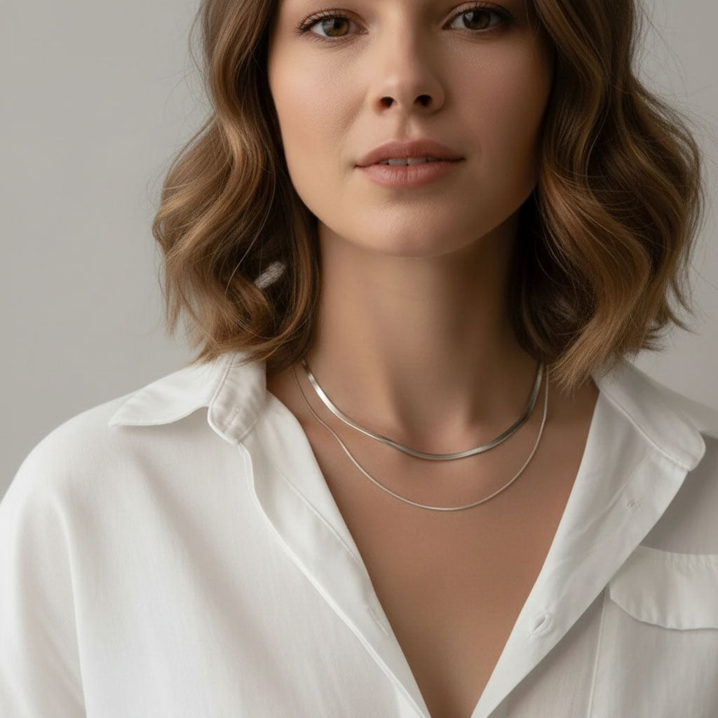 Nour - Halskette mit doppelten Ketten in verschiedenen Längen