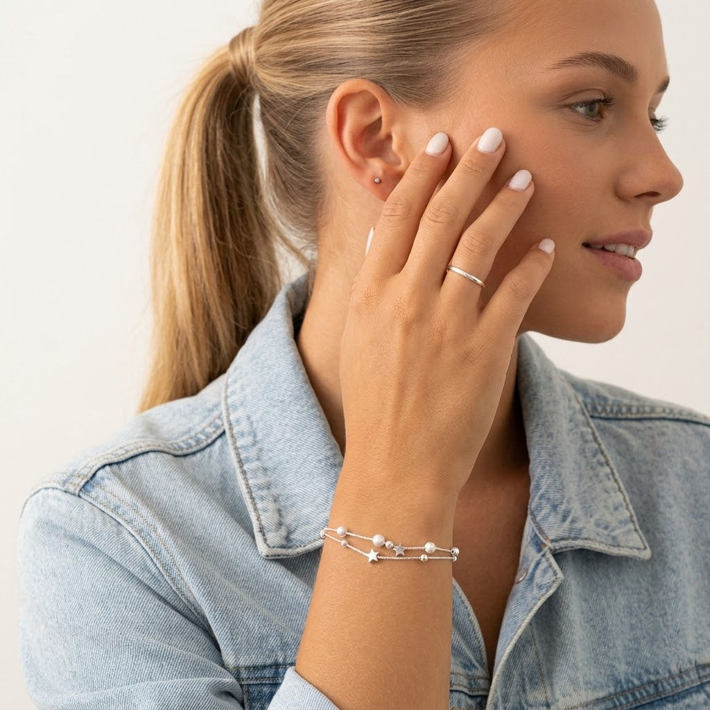Nova – Bracelet with double chains and cosmic motif