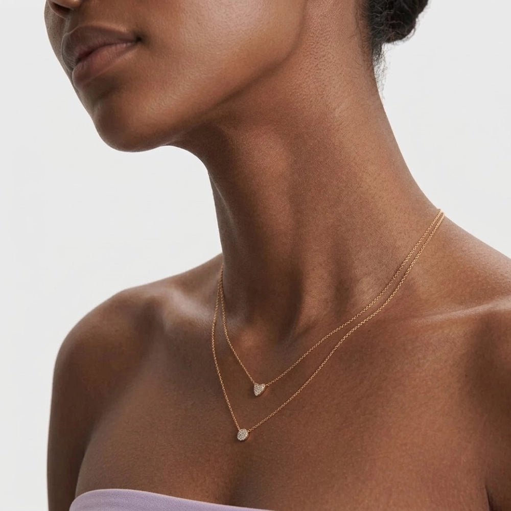 Passione – Necklace with pavé-set heart pendant