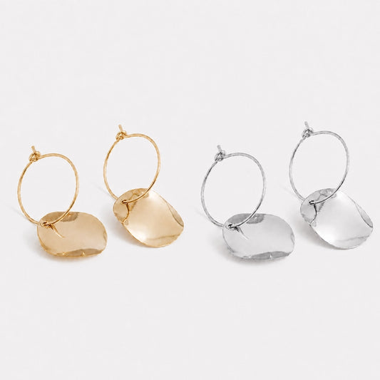 Rakel – Hoops with disc charm