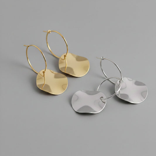 Rakel – Hoops with disc charm