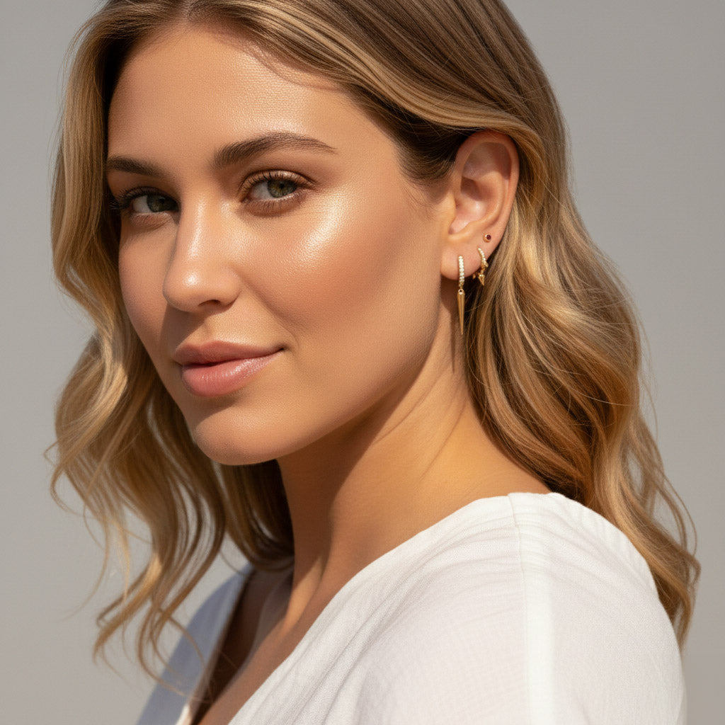 Spike – Huggies with punk-inspired design