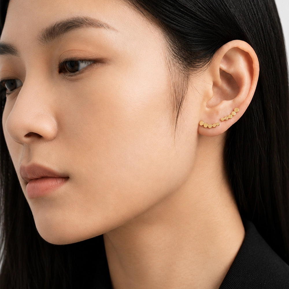 Tara – Stud earrings with interlinked circles