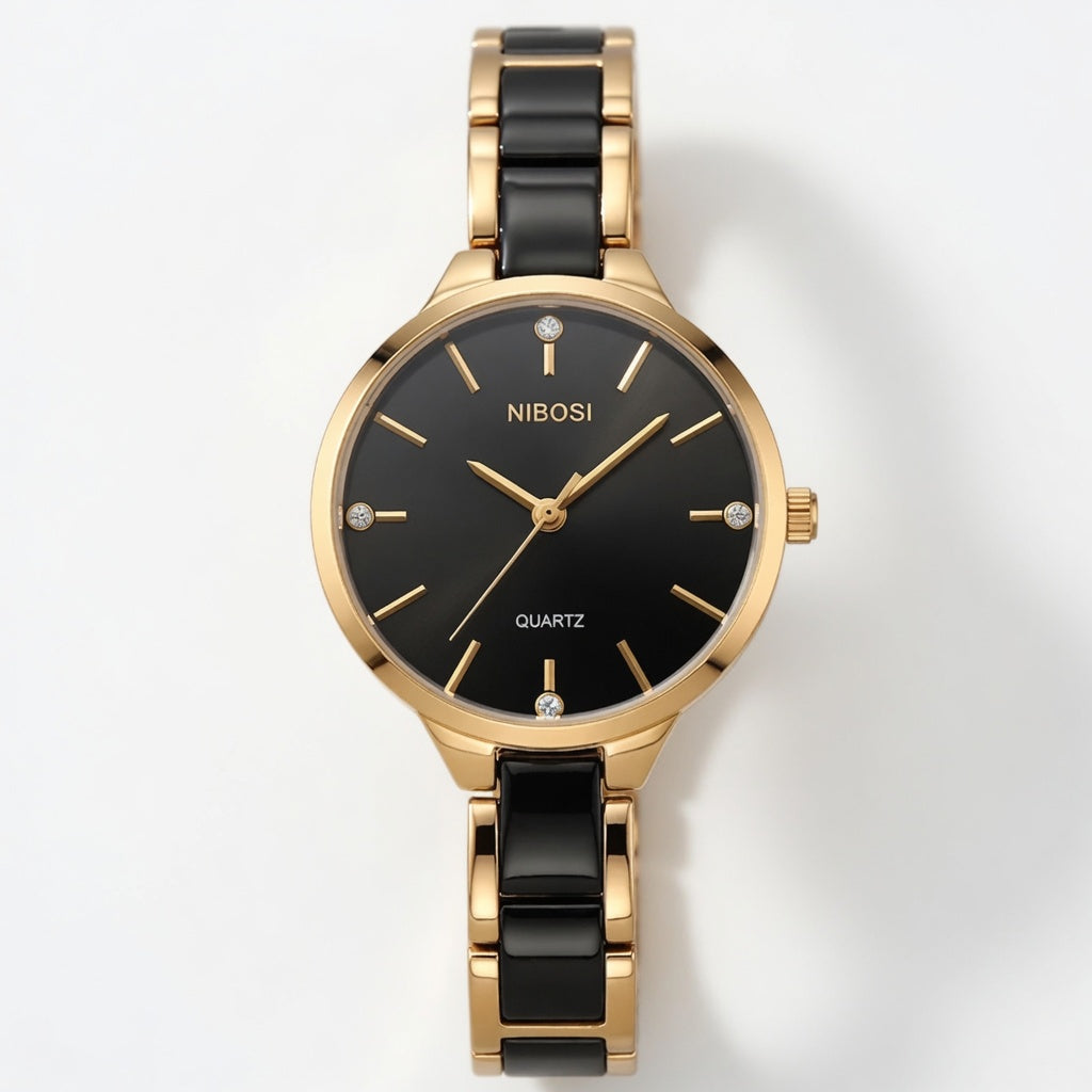 Tess - Modern-detaillierte Uhr