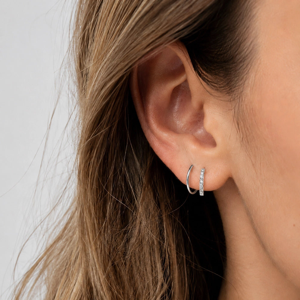 Twiggy – Earrings with twisted design