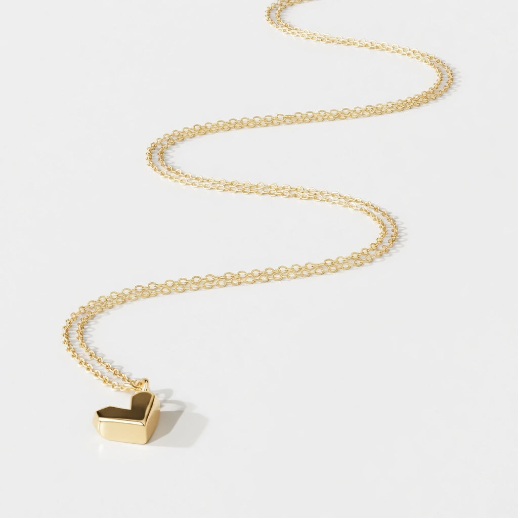 Billie – Necklace with small heart pendant