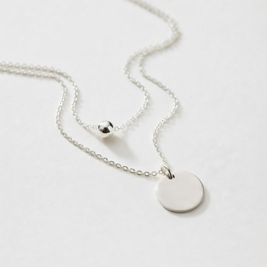 Belle - Halskette mit Doppelketten und Scheibenanhänger