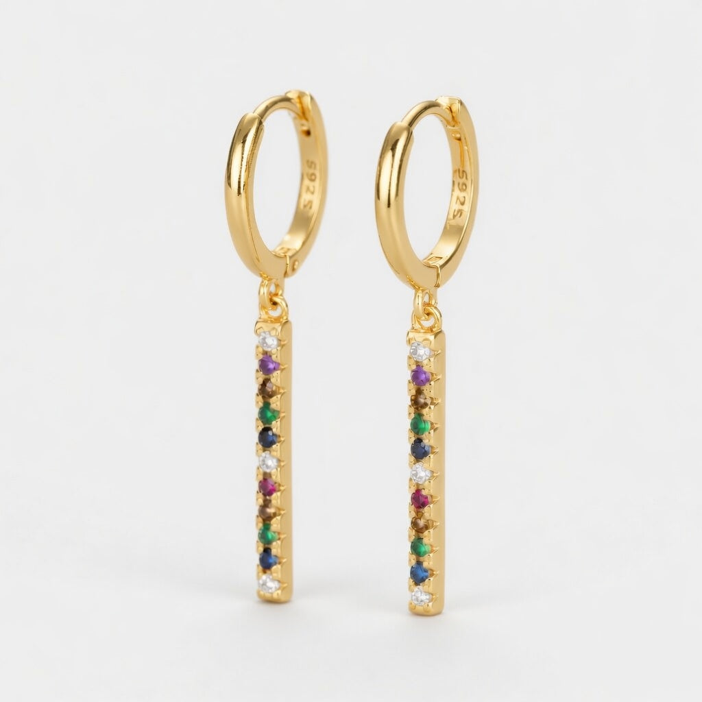 Noelle – Hoops with hanging charm