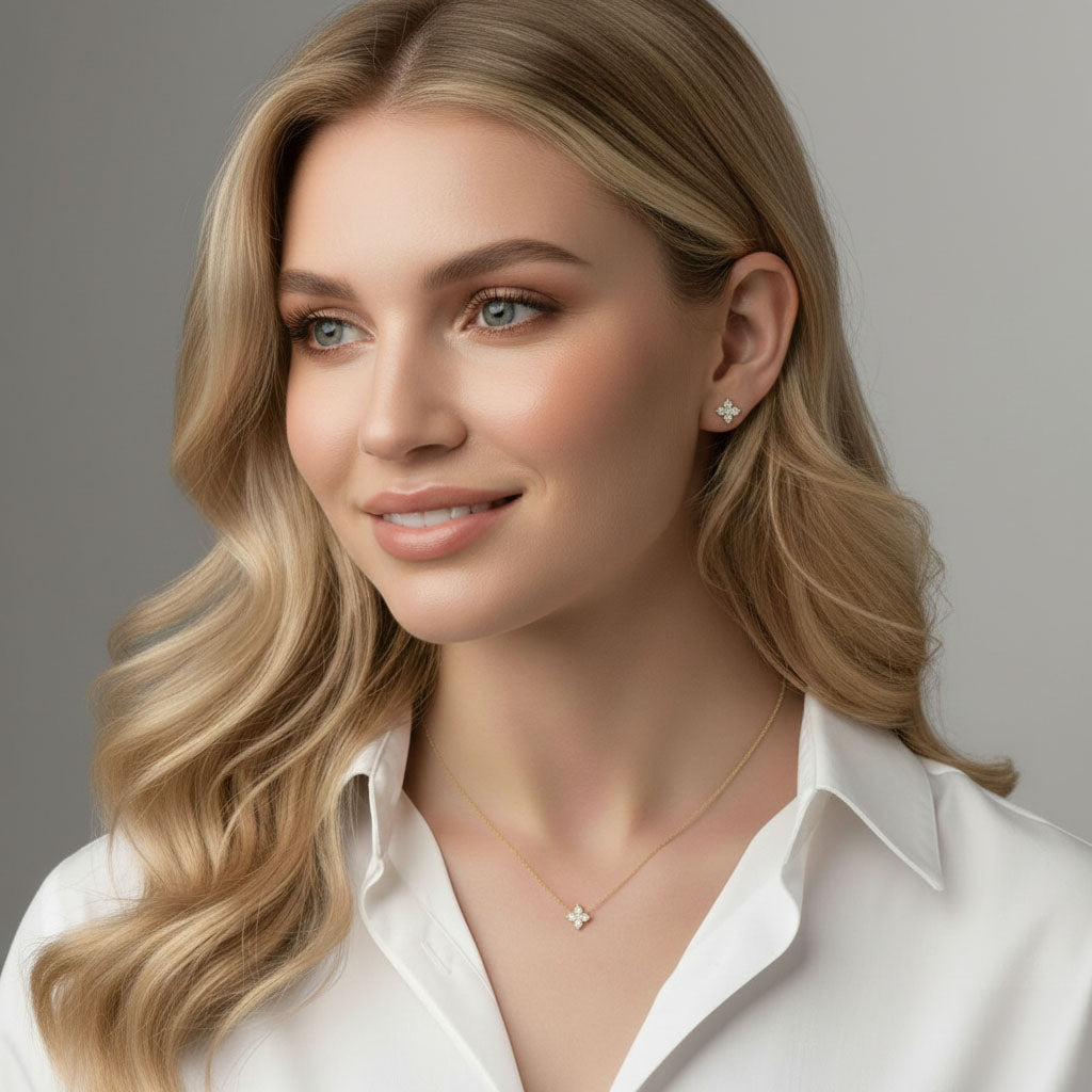 Yrsa - Ketting met fonkelende bloemenhanger